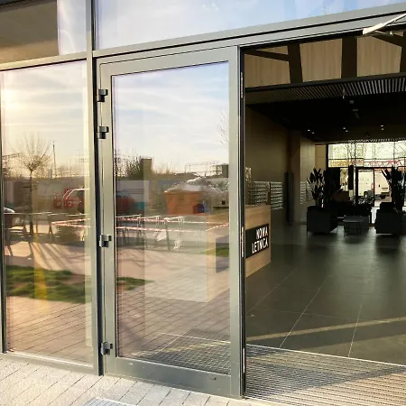 아파트 48 Letnica