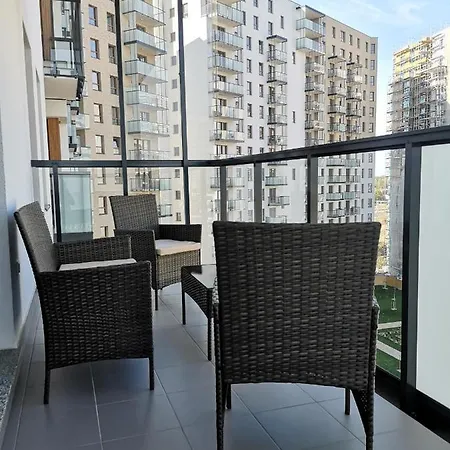 Apartment 48 Letnica *